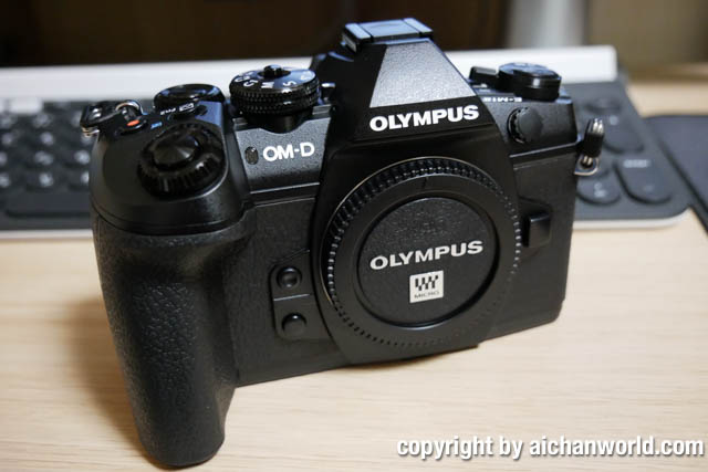 OLYMPUS OM-D E-M1 Mark II