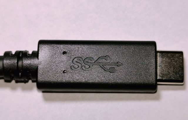 規格外!USB TYPE-Cからの変換アダプタを使うのは危険です！