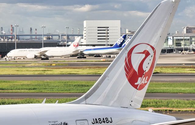 4/11までの搭乗分JAL国内線特典航空券は4/12以降への変更ができない