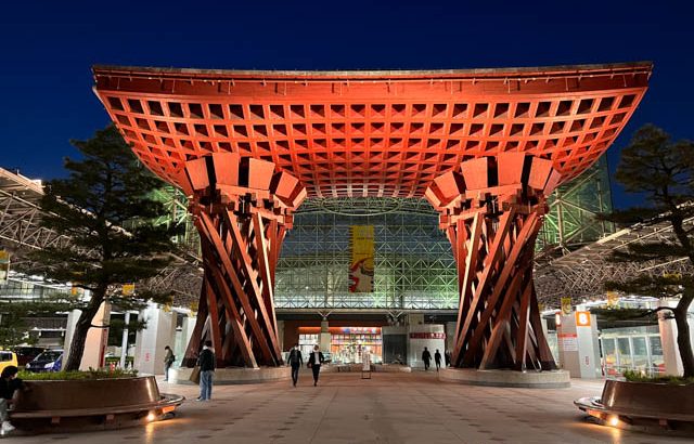 金沢フォーラス、金沢エムザがリニューアルして、大型書店が駅前から武蔵ヶ辻へ！