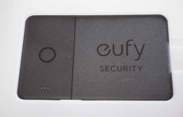 Ankerのカード型紛失防止トラッカー Eufy Security SmartTrack Cardを試す