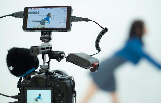 SONY Xperia 1 Vにしかない知られざる機能「録画可能な外部モニターアプリ」